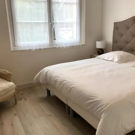 Apartman Du Pont-Sainte-Marie